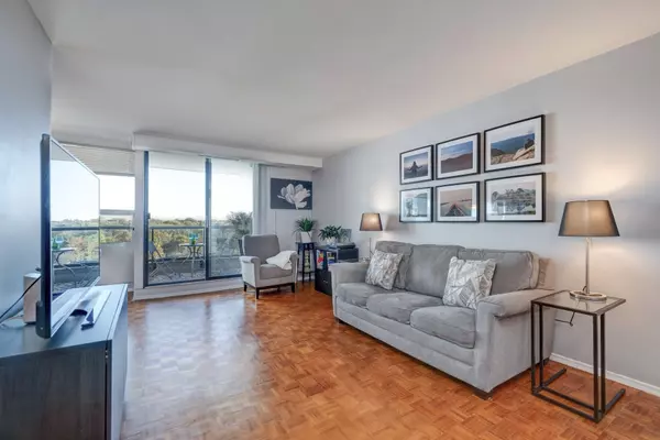 Ajax, ON L1S 6B4,92 Church ST S #906