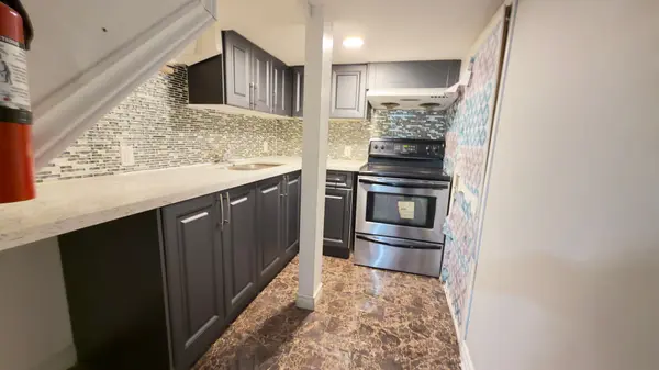 Toronto E11, ON M1X 1Y3,21 Hoptree AVE #Basement