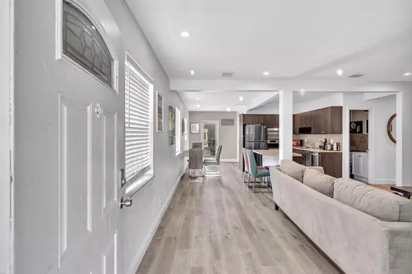 Fort Lauderdale, FL 33311,1600 NW 2nd Ave