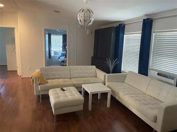 Davie, FL 33324,8540 SW 23rd Pl