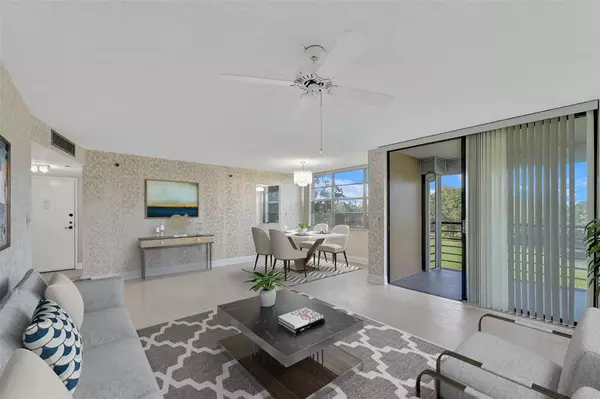 Pembroke Pines, FL 33026,1000 Saint Charles Pl #305