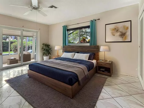 Lauderdale By The Sea, FL 33062,1431 S Ocean Blvd #28