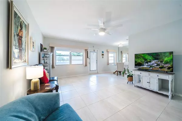 Deerfield Beach, FL 33442,458 Tilford U #458