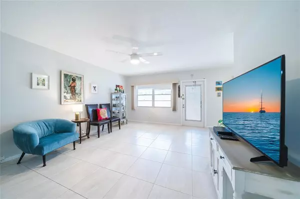 Deerfield Beach, FL 33442,458 Tilford U #458