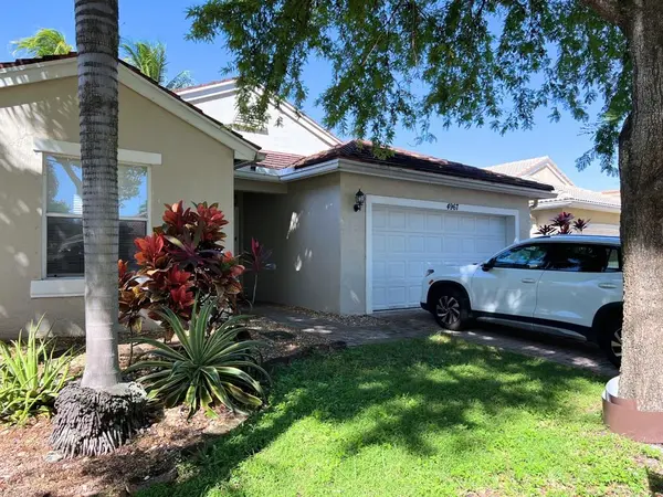 4967 SW 32nd Way, Fort Lauderdale, FL 33312