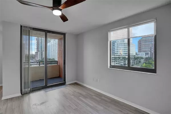 Fort Lauderdale, FL 33301,100 N Federal Highway #642