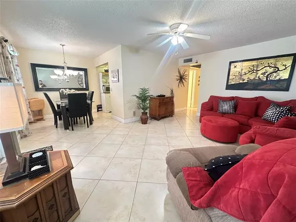 Deerfield Beach, FL 33442,455 Durham O #455