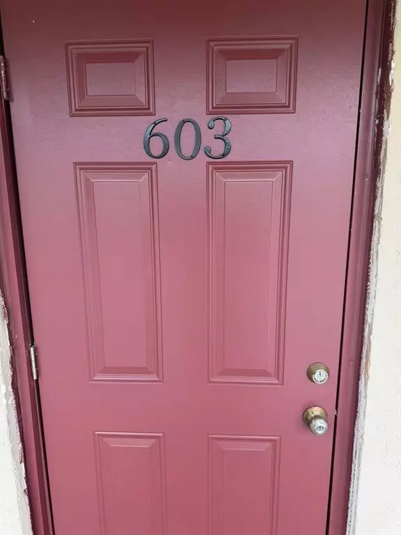 Dania Beach, FL 33314,4524 SW 54th St #603-W