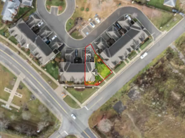 Georgina, ON L0E 1R0,7 Vita Stephanie CT