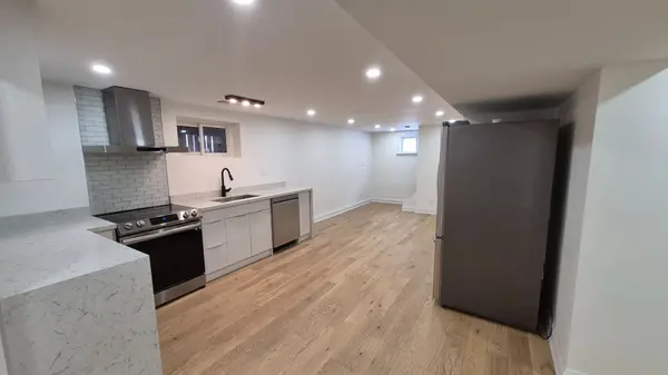 Richmond Hill, ON L4C 2L6,48 Rockport CRES #Bsmt