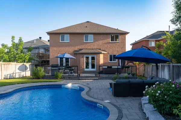 Barrie, ON L4N 0R1,7 Higgin CT