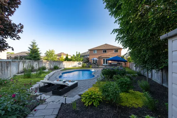 Barrie, ON L4N 0R1,7 Higgin CT