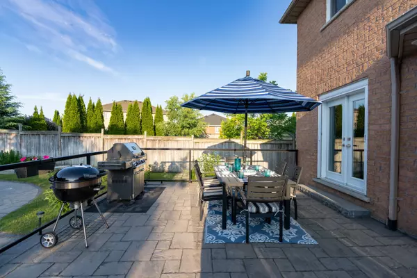 Barrie, ON L4N 0R1,7 Higgin CT