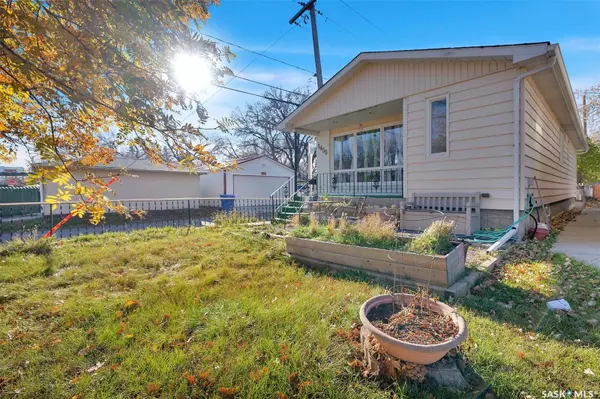 Regina, SK S4T 4S9,1456 Connaught STREET