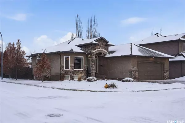 Saskatoon, SK S7V 1E1,1202 Beechmont VIEW