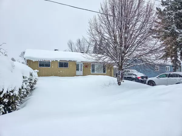 Englehart, ON P0J 1H0,53 Tenth AVE