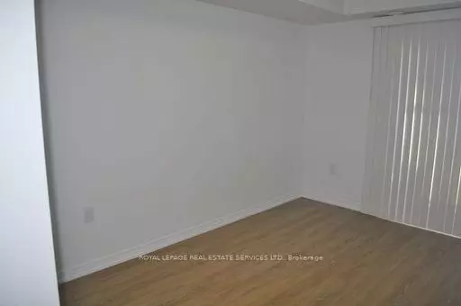 Toronto W08, ON M8Z 0E3,32 Fieldway RD #102