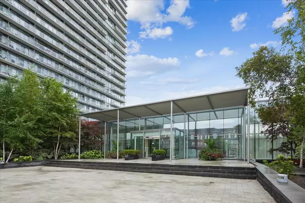 Toronto W01, ON M6S 5B5,105 The Queens WAY #1607