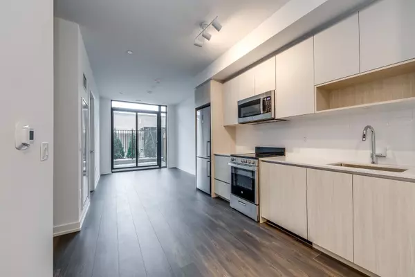 Toronto W07, ON M8Z 1N4,801 The Queensway N/A #109