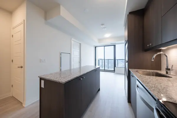 Oakville, ON L6H 7G1,1415 Dundas ST E #513