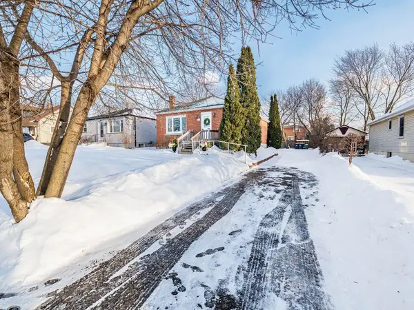 Brampton, ON L6V 1K2,29 Woodward AVE SE