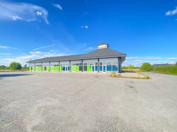 Constance Bay - Dunrobin - Kilmaurs - Woodlawn, ON K0A 1T0,2808 Dunrobin RD #7 & 8