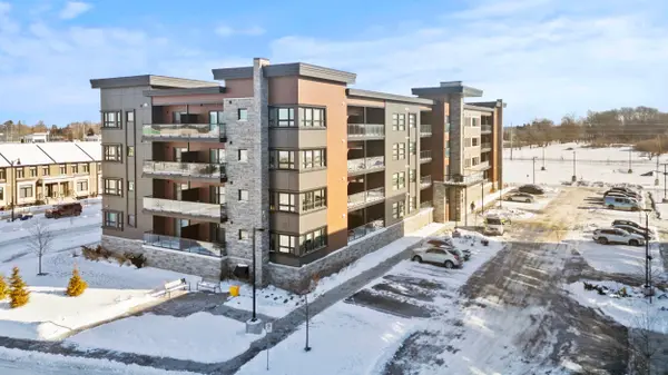 120 Summersides BLVD #103, Pelham, ON L0S 1E1