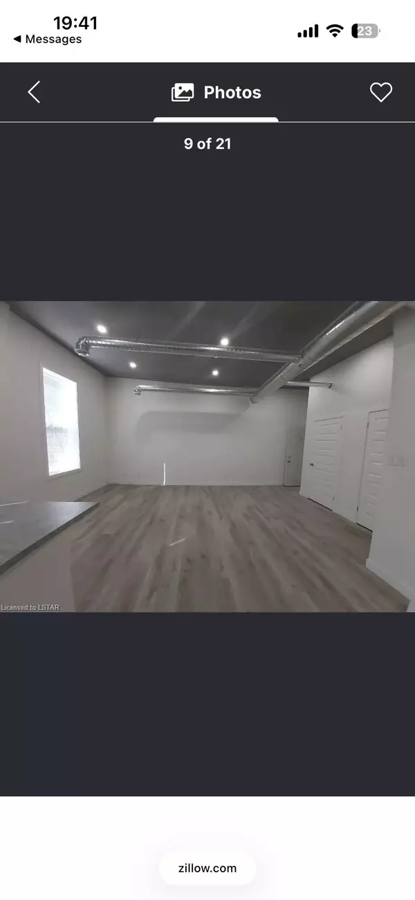 Woodstock, ON N4S 1E6,692 Dundas ST #2