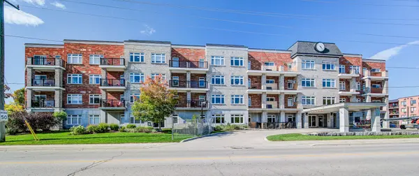 Centre Wellington, ON N1M 0B5,245 Scotland ST #214