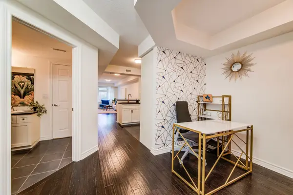 Centre Wellington, ON N1M 0B5,245 Scotland ST #214