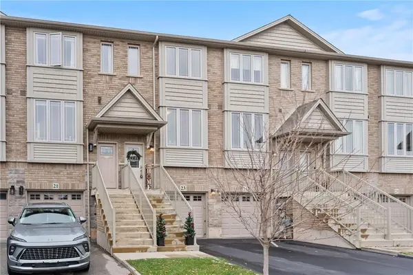 Hamilton, ON L8E 5G9,23 Edenrock DR