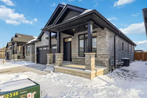 Middlesex Centre, ON N0L 1R0,383 Daventry WAY #22