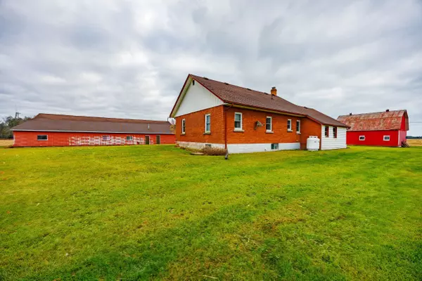 Bayham, ON N0J 1Z0,56859 Glen Erie Line