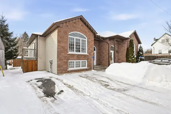 12 Cedar ST, Edwardsburgh/cardinal, ON K0E 1X0