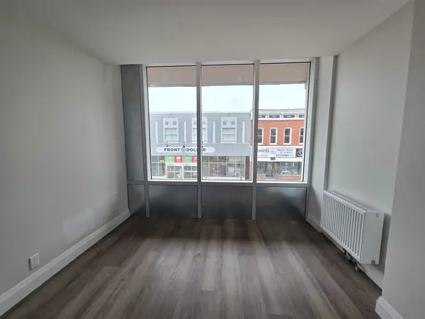 Belleville, ON K8N 2Z6,241 Front ST #207