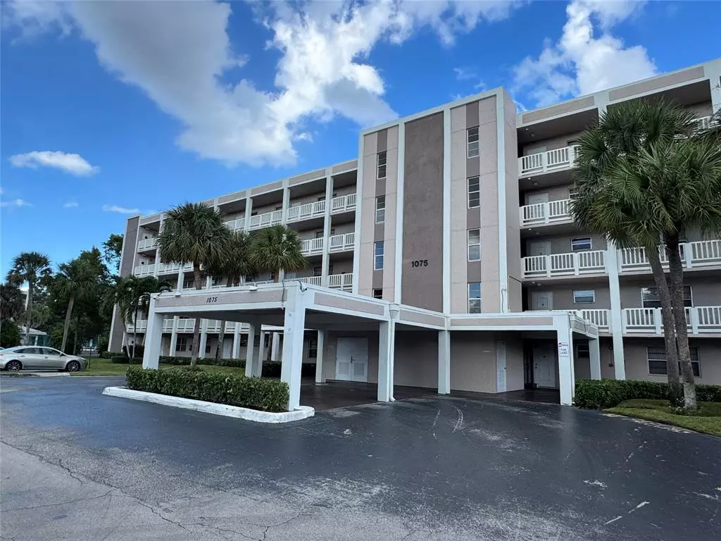 Coral Springs, FL 33071,1075 Riverside Dr #406