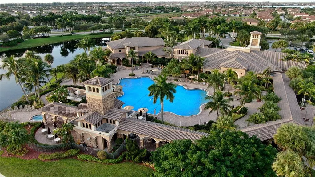 Parkland, FL 33076,8203 NW 128th Ln #18-D