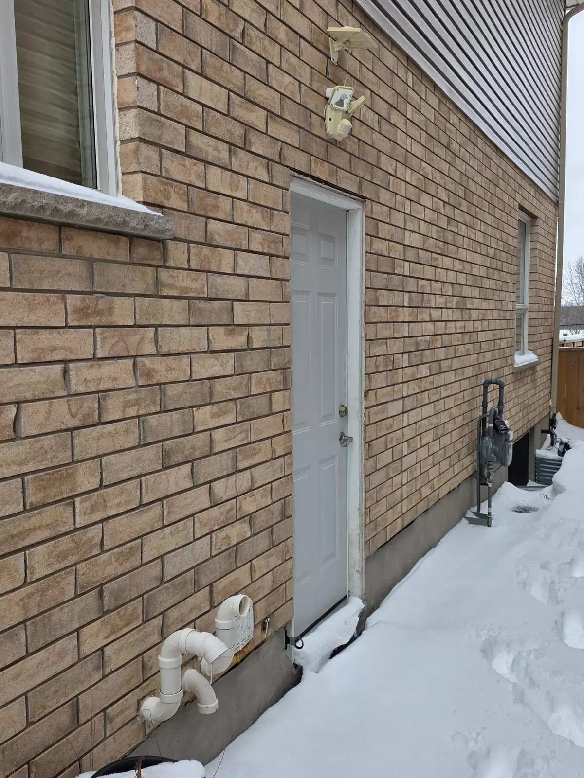 Guelph, ON N1L 0L6,Address not disclosed