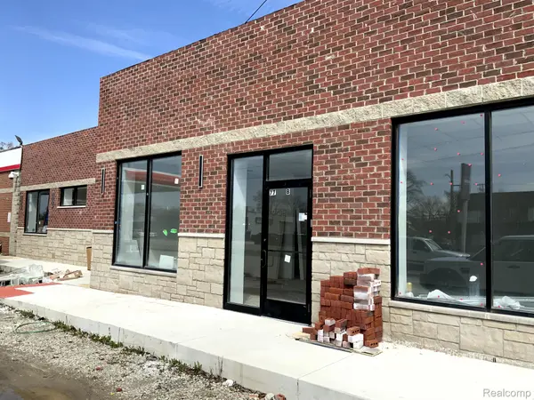 804 SOUTHFIELD RD, Lincoln Park, MI 48146