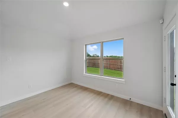 Cleburne, TX 76033,1401 Quail Creek Drive