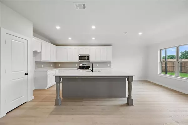 Cleburne, TX 76033,1401 Quail Creek Drive