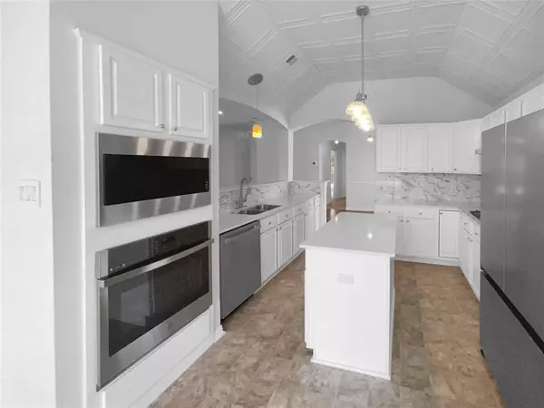 Rowlett, TX 75089,7202 Sand Pine Drive