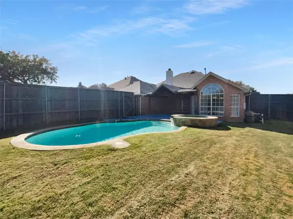 Rowlett, TX 75089,7202 Sand Pine Drive