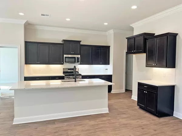 Stonewall, LA 71078,187 Lessie Drive