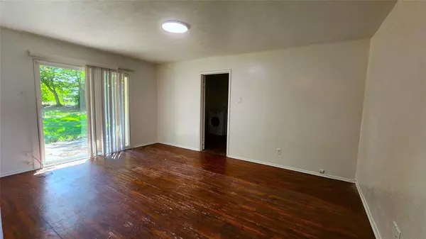 Lewisville, TX 75067,520 Sweetbriar Drive