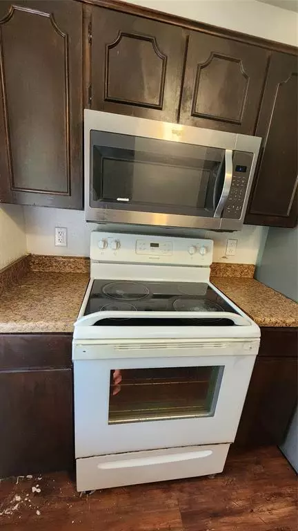 Lewisville, TX 75067,520 Sweetbriar Drive