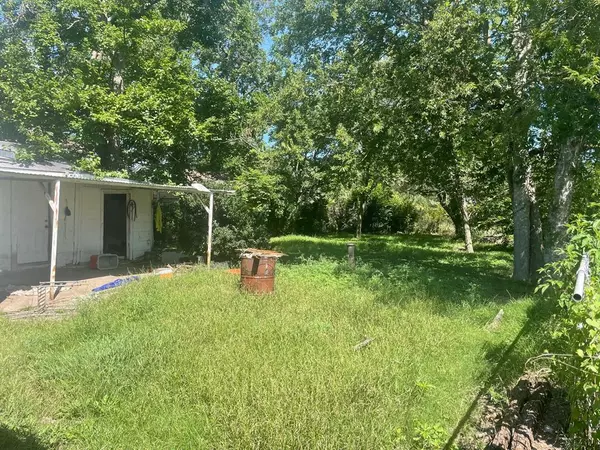 Mart, TX 76664,1509 E Texas Avenue