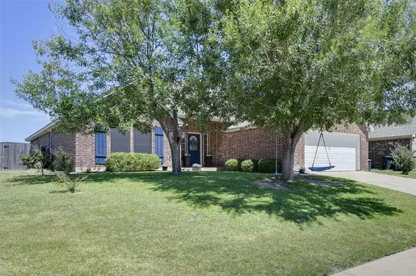 Maypearl, TX 76064,119 Chambers Creek Circle