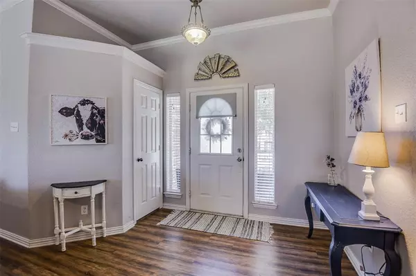 Maypearl, TX 76064,119 Chambers Creek Circle