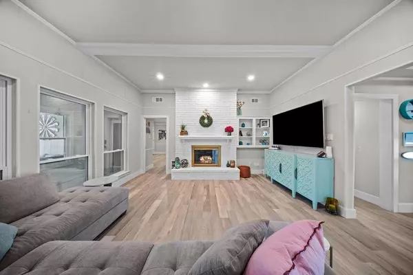 Richardson, TX 75081,900 E Spring Valley Road